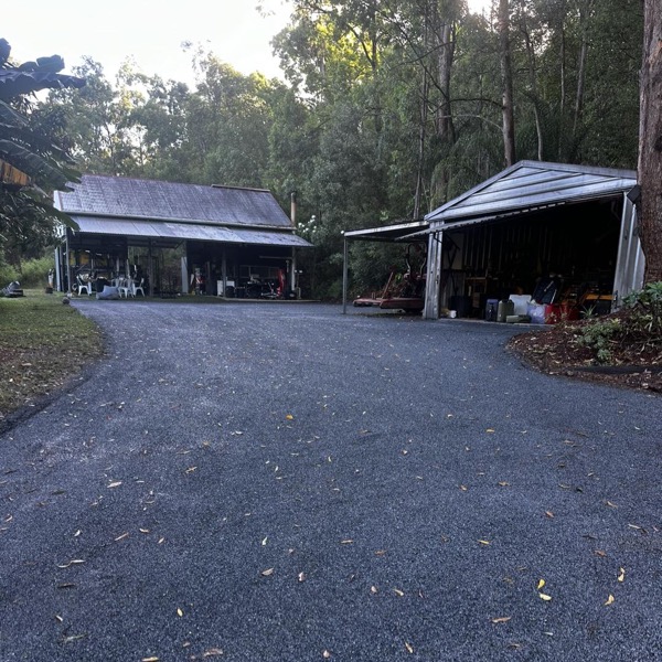 Rural Bitumen Driveway Near Brisbane
